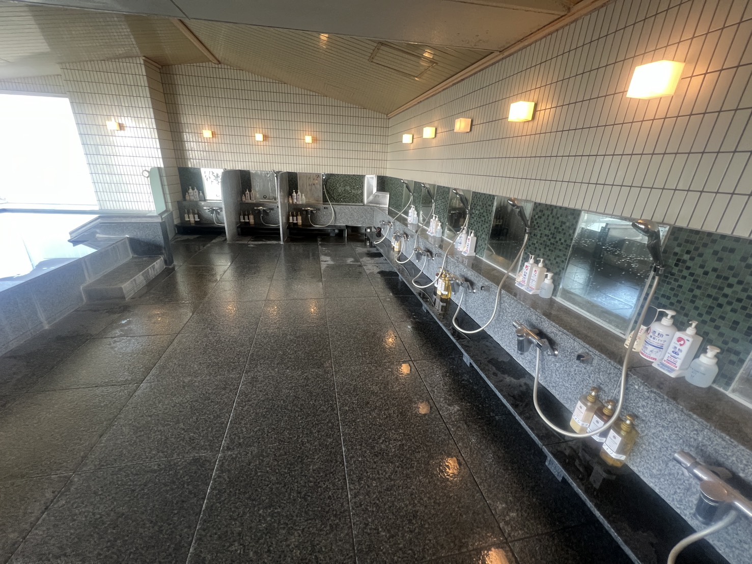 ホテル清掃|株式会社ライフスタッフ