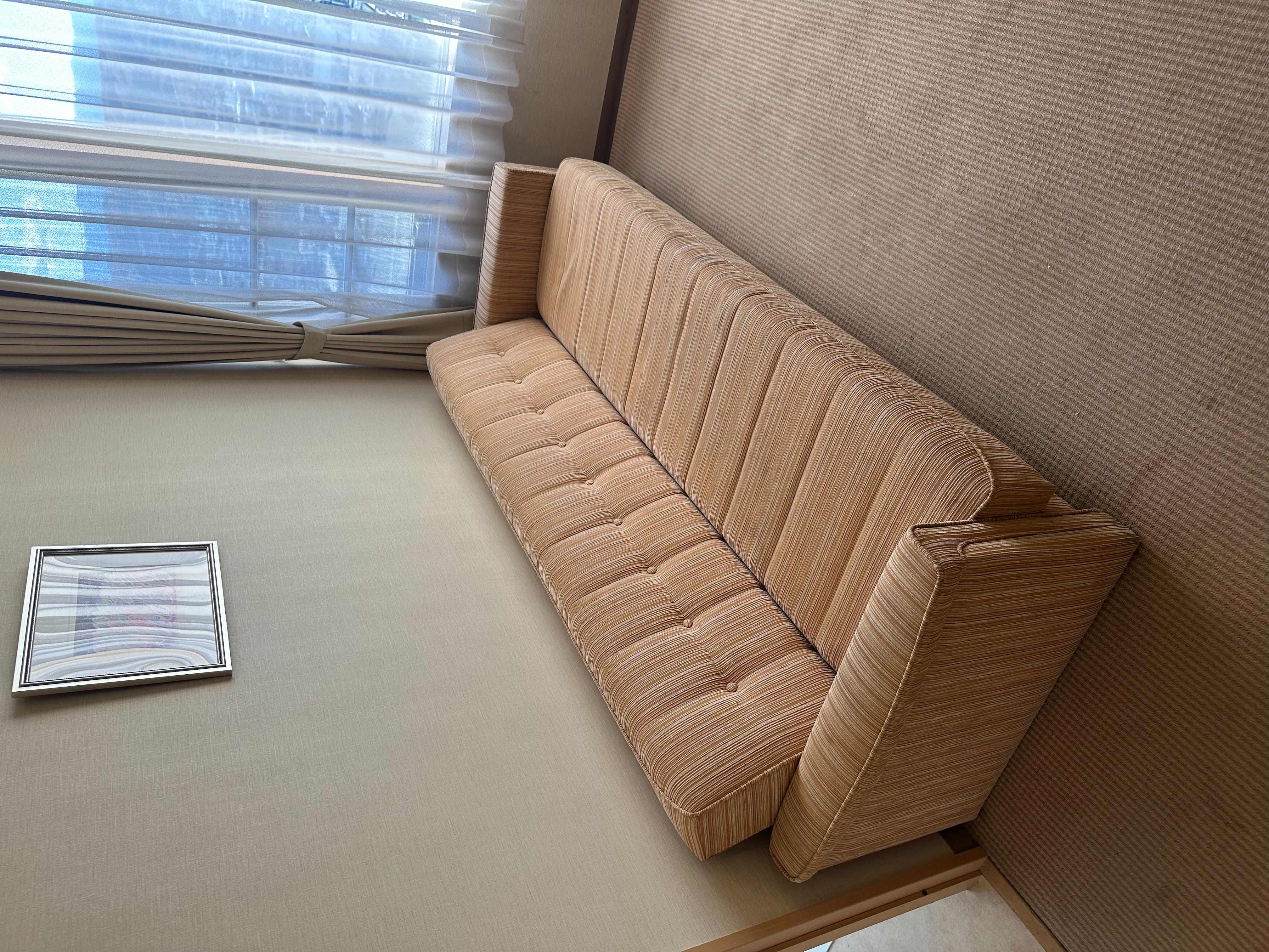 ホテル清掃|株式会社ライフスタッフ