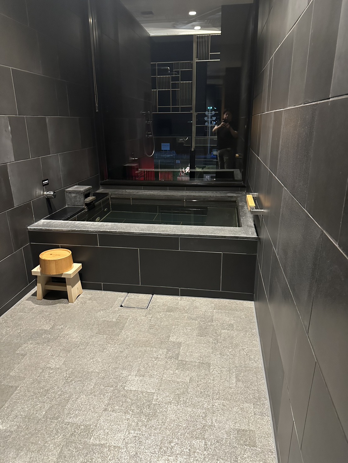 ホテル清掃|株式会社ライフスタッフ